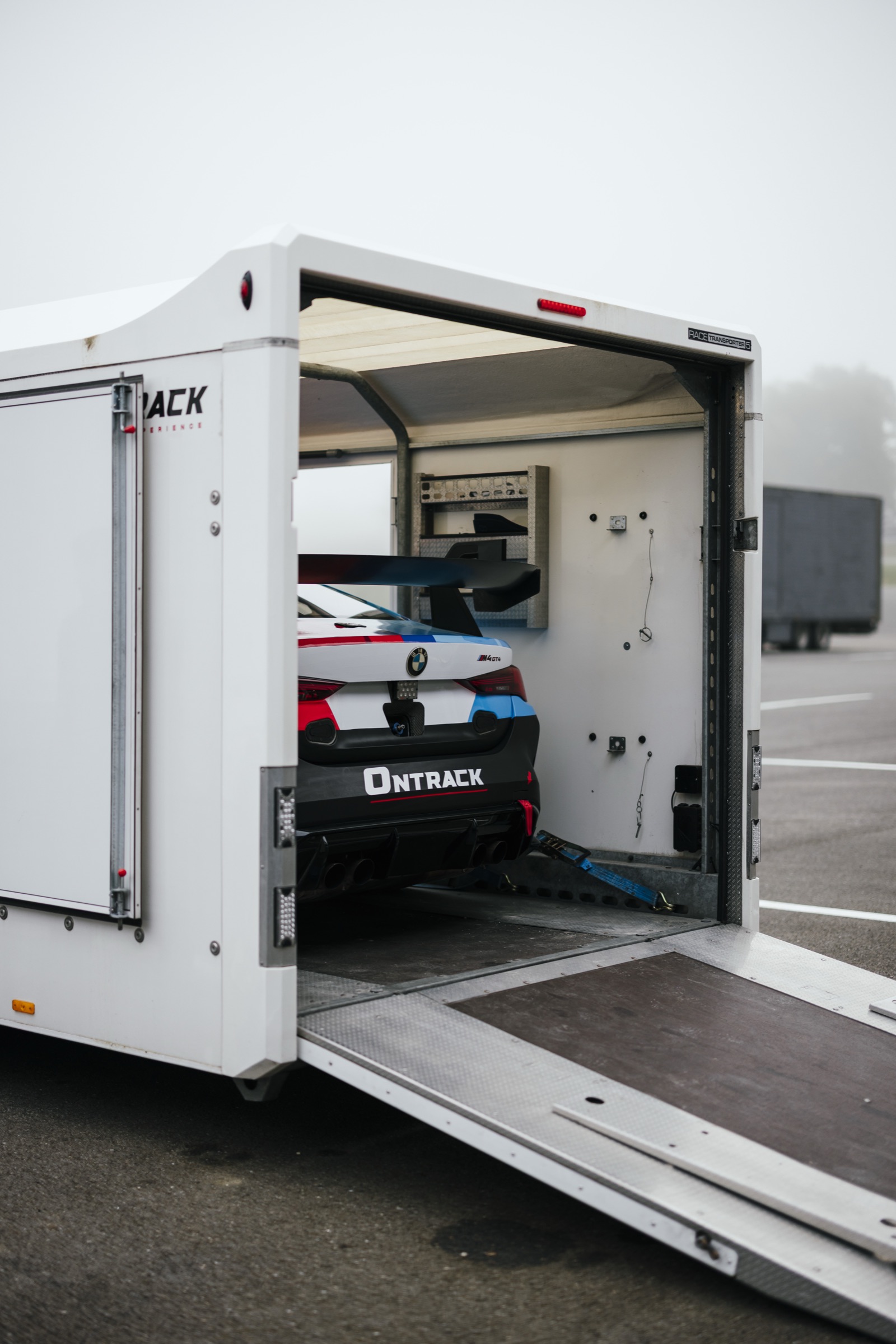 BMW M2 Racing ONTRACK prête à entrer en piste